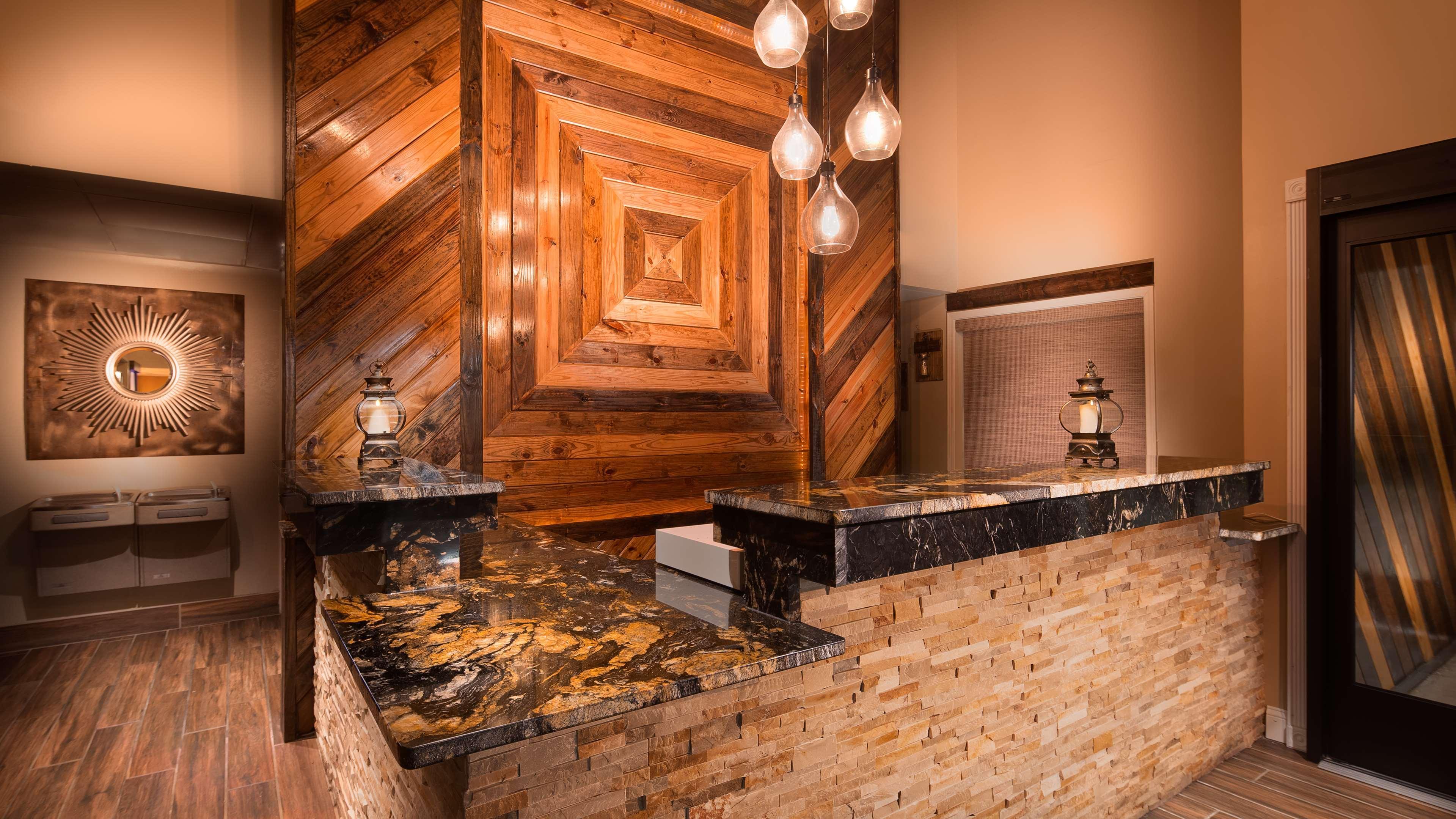 Best Western Warm Springs Hotel And Event Center Extérieur photo