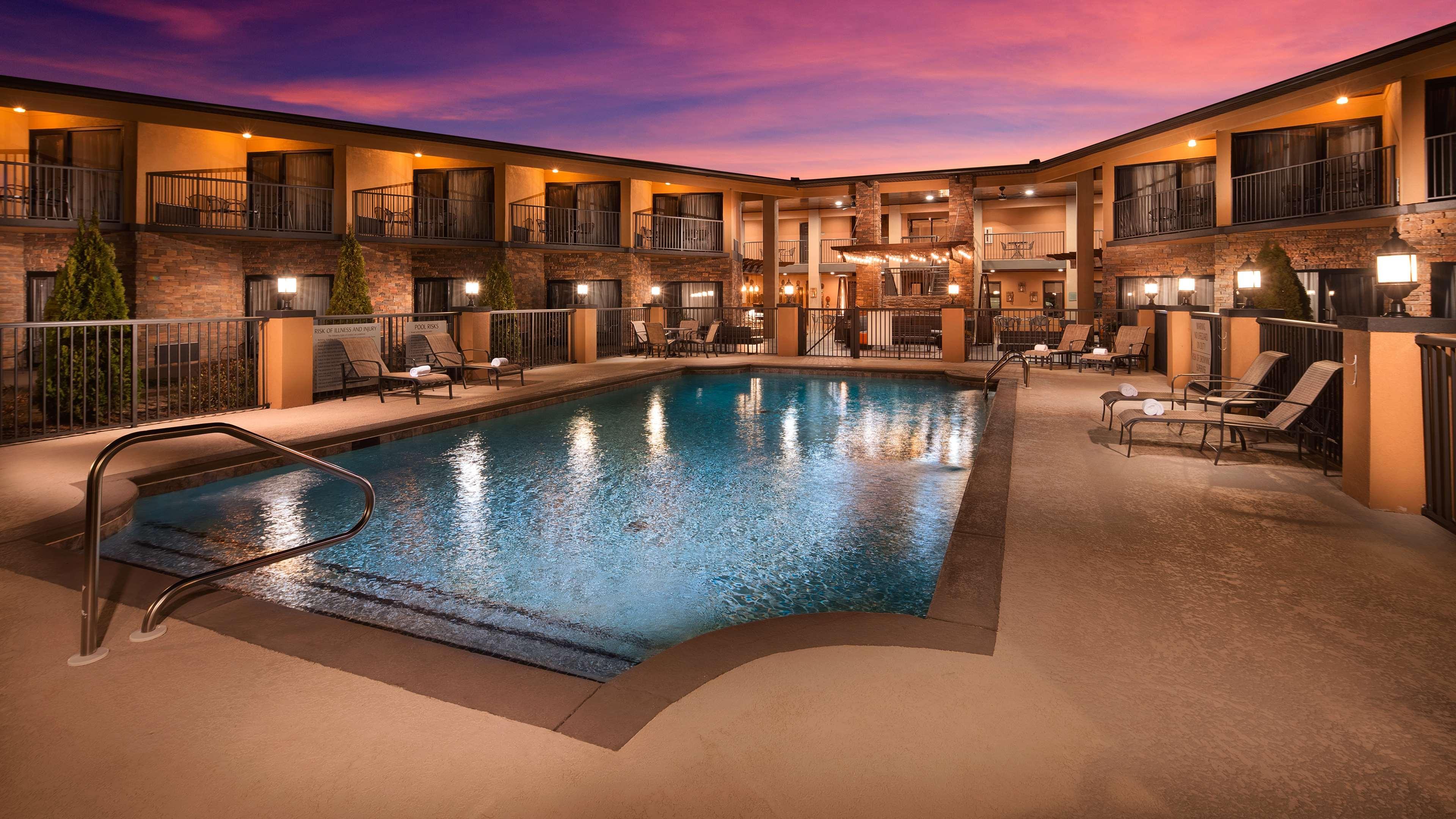 Best Western Warm Springs Hotel And Event Center Extérieur photo