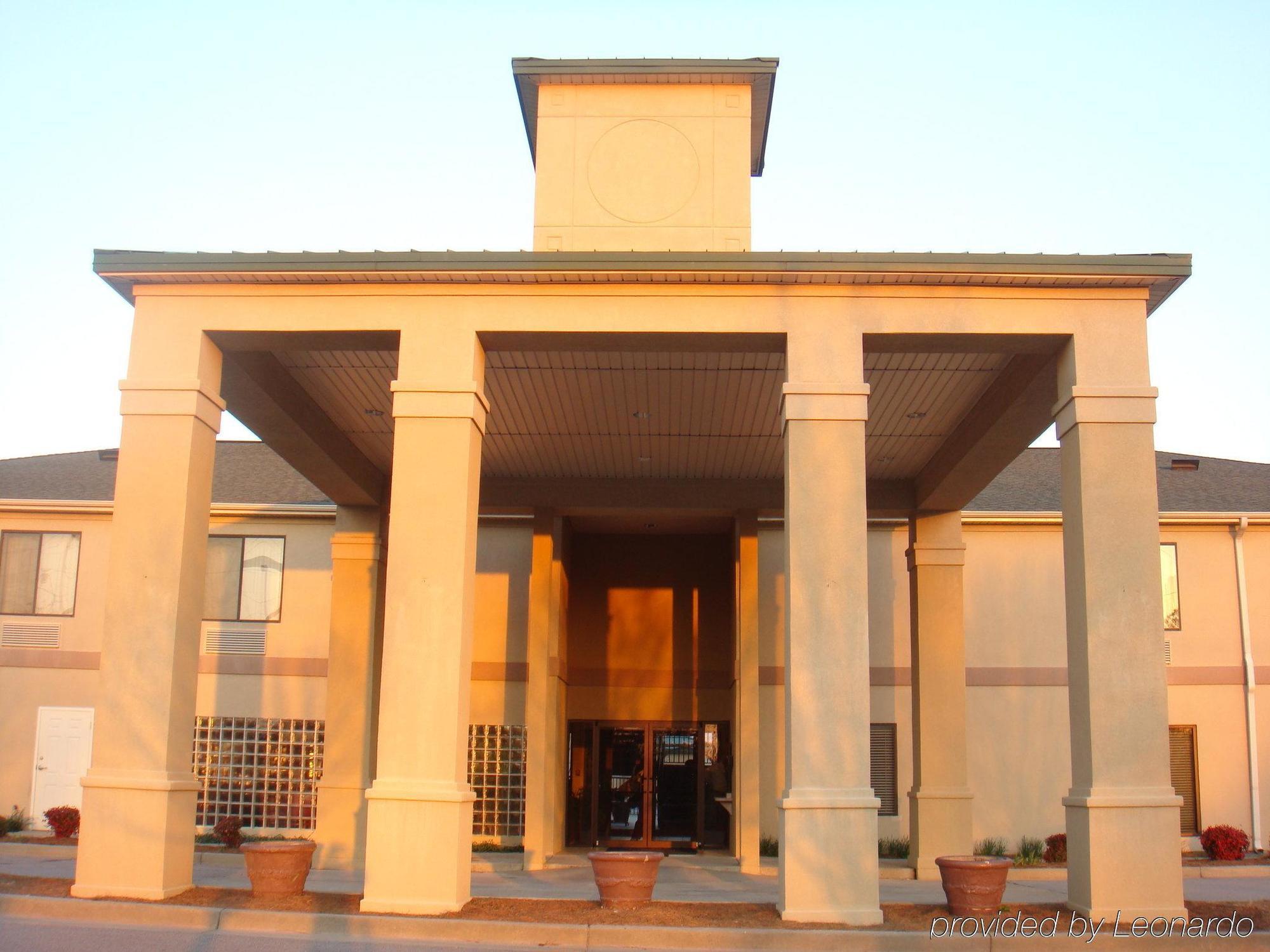 Best Western Warm Springs Hotel And Event Center Extérieur photo